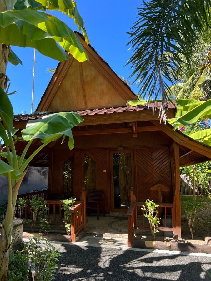 Banana Cottages Gili Air Bagian luar foto